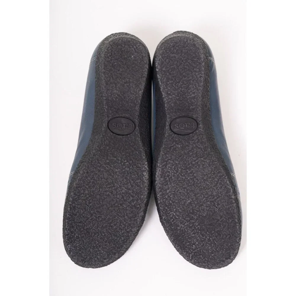 Taos round toe